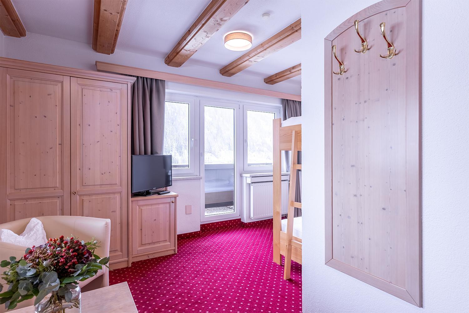 Hotel Sonnenheim سانكت أنتون ام ارلبرغ المظهر الخارجي الصورة