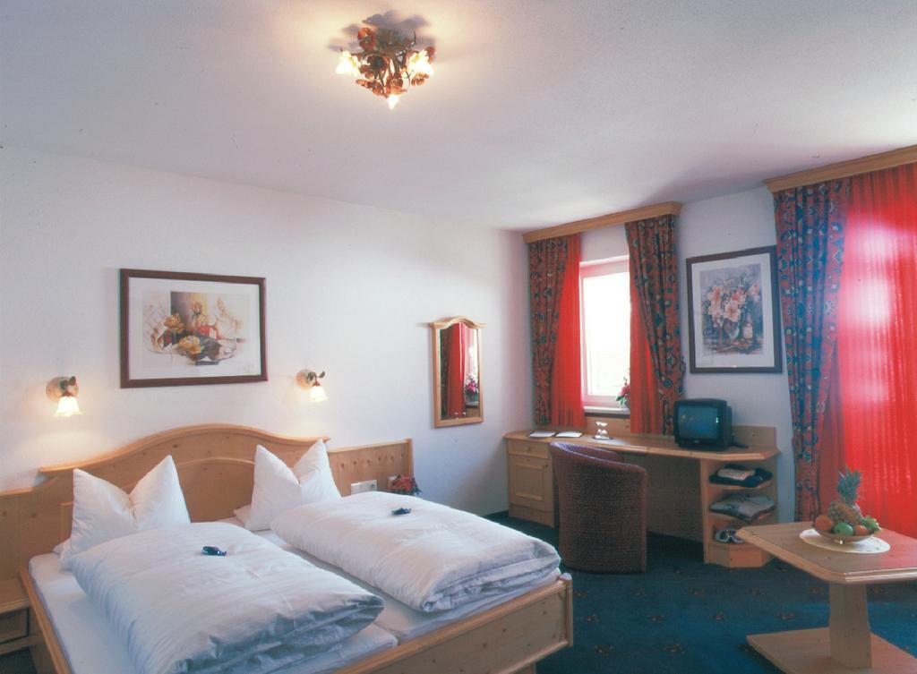 Hotel Sonnenheim سانكت أنتون ام ارلبرغ المظهر الخارجي الصورة